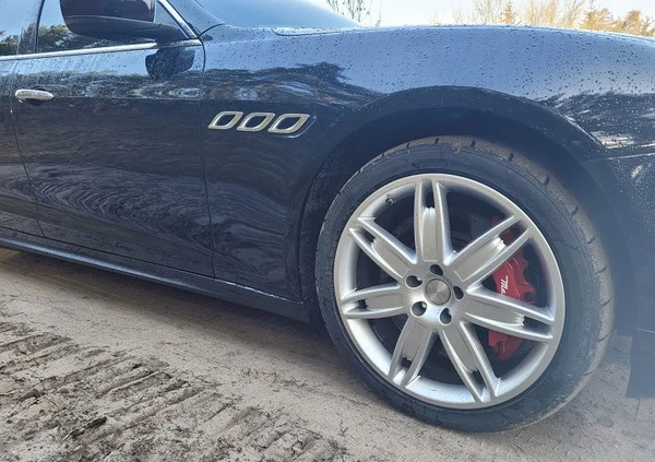 Maserati Quattroporte cena 132000 przebieg: 125000, rok produkcji 2013 z Bydgoszcz małe 667